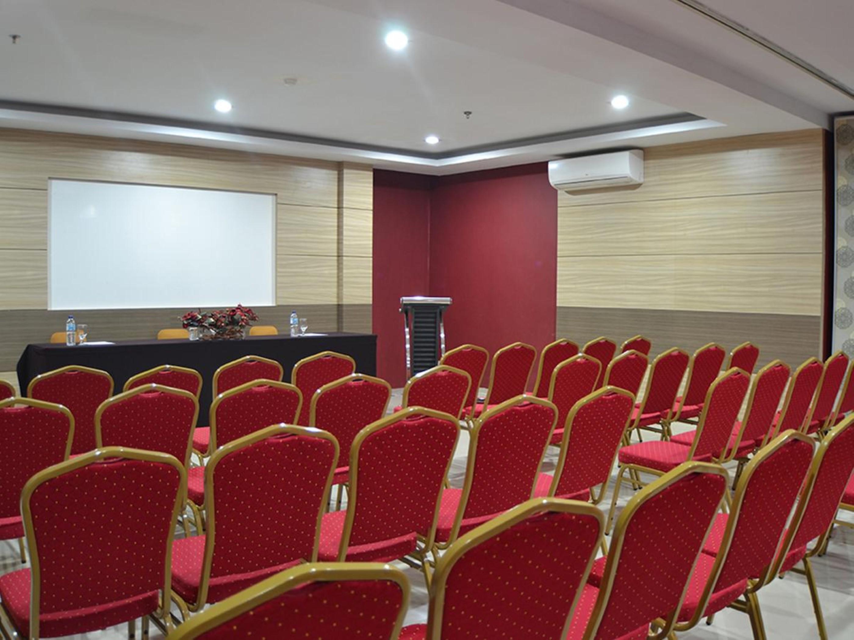 The Cube Hotel Malioboro, Azana Hotels Collection Yogyakarta Esterno foto