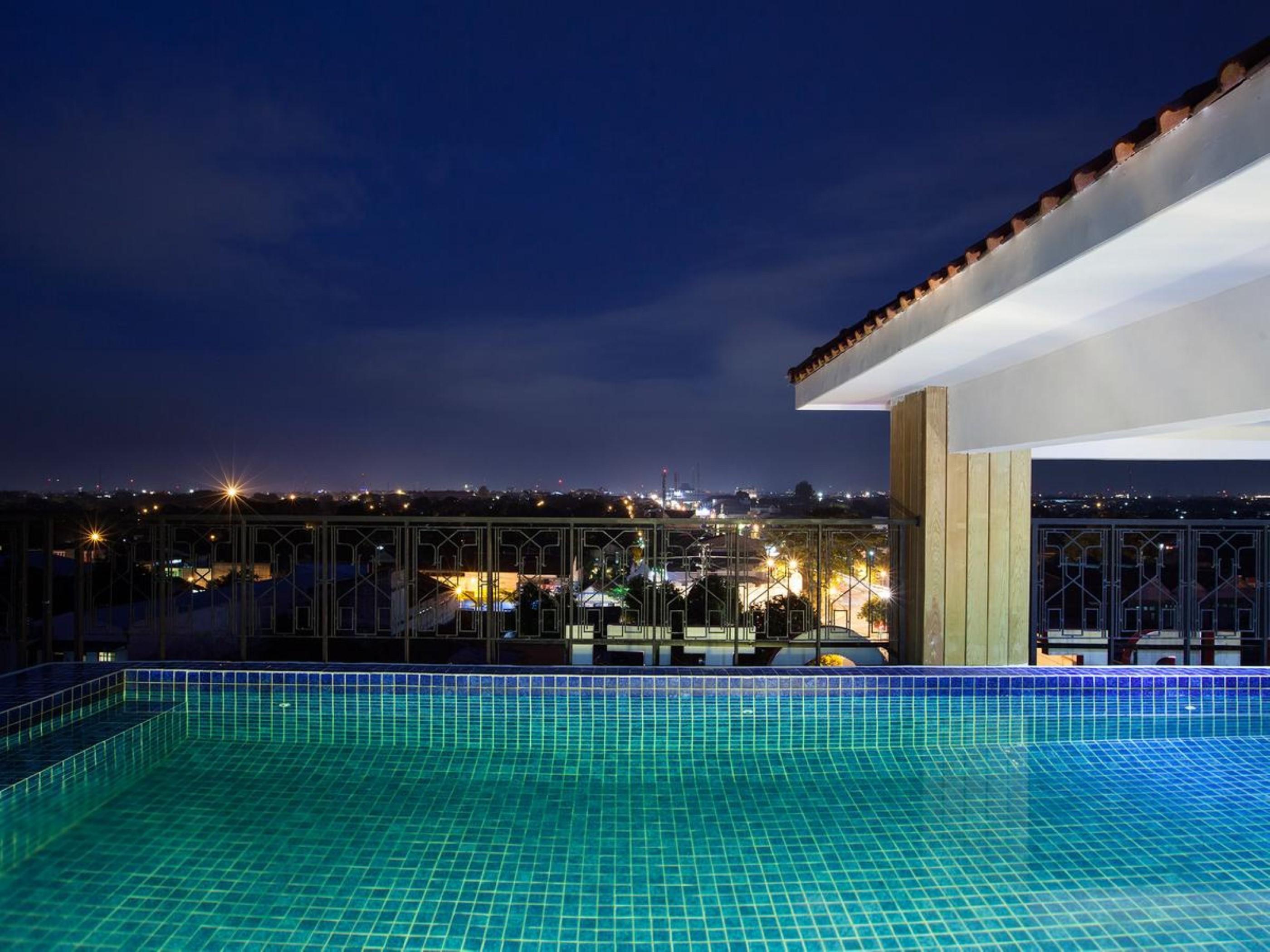 The Cube Hotel Malioboro, Azana Hotels Collection Yogyakarta Esterno foto