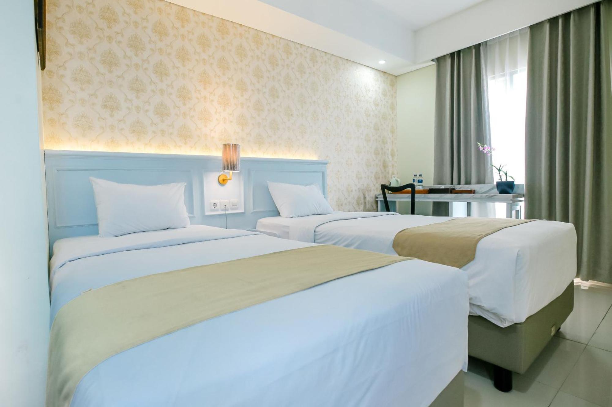 The Cube Hotel Malioboro, Azana Hotels Collection Yogyakarta Esterno foto
