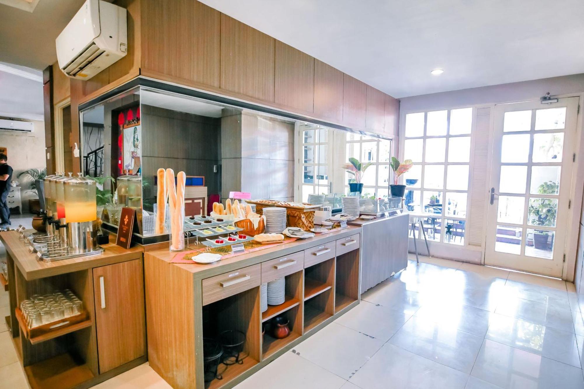 The Cube Hotel Malioboro, Azana Hotels Collection Yogyakarta Esterno foto
