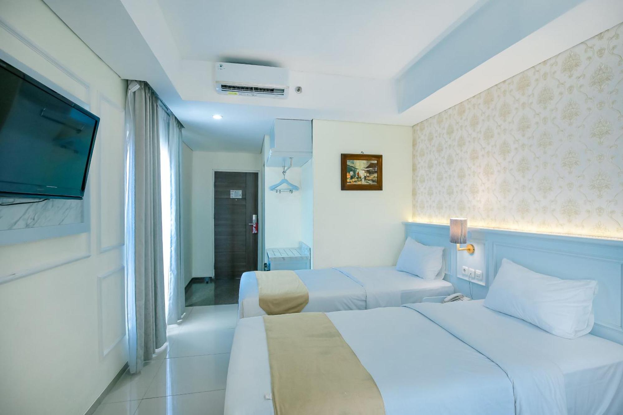 The Cube Hotel Malioboro, Azana Hotels Collection Yogyakarta Esterno foto