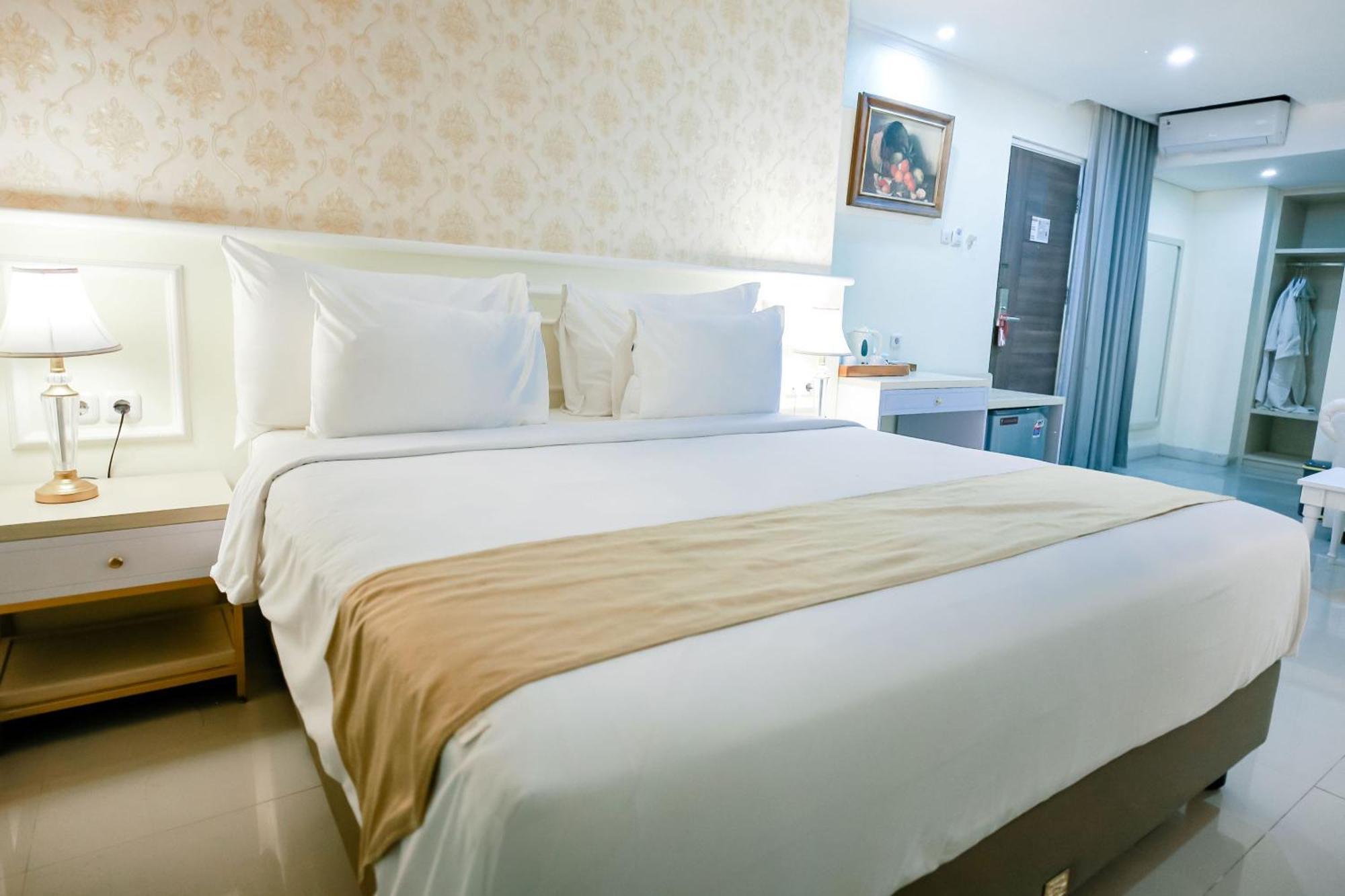 The Cube Hotel Malioboro, Azana Hotels Collection Yogyakarta Esterno foto